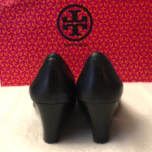 Tory Burch Leather Wedge - Picture 7 of 8